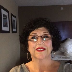 Meet your Posher, Karen